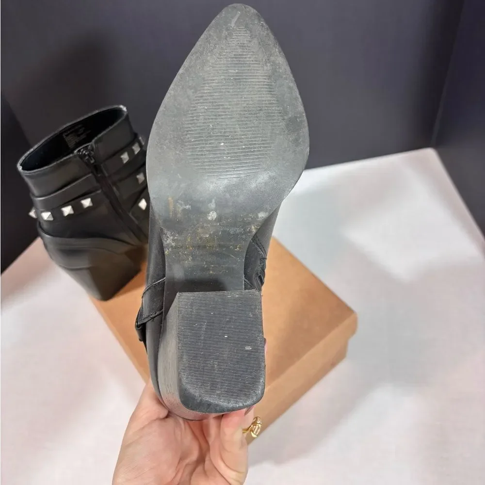 Steven Madden Cala Studded Leather Ankle Boot | Size 8 *no box*